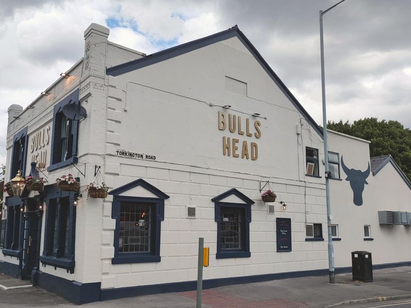 Hazel Grove - Bulls Head 2022 07 07. (Pub, External, Key). Published on 15-08-2022 