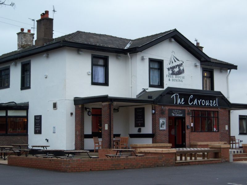 Carousel - Reddish 2011. (Pub, External). Published on 30-12-2007