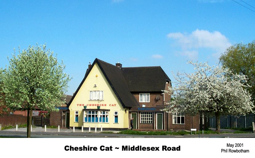 Cheshire Cat - Brinnington 2001. (Pub, External). Published on 24-09-2011