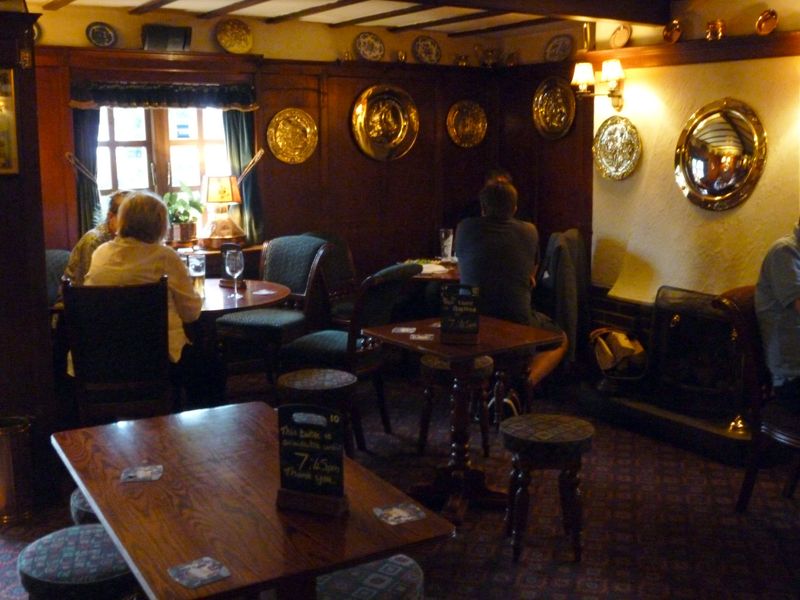 Church Inn interior - Cheadle Hulme. (Pub, Bar). Published on 20-08-2015