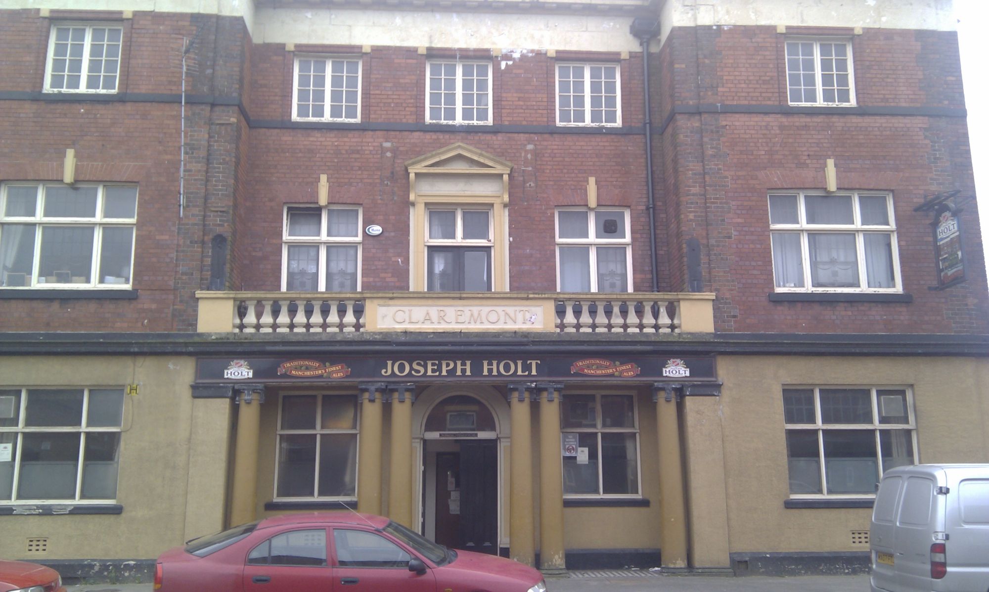 Claremont - Moss Side 2011. (Pub, External, Key). Published on 11-03-2011