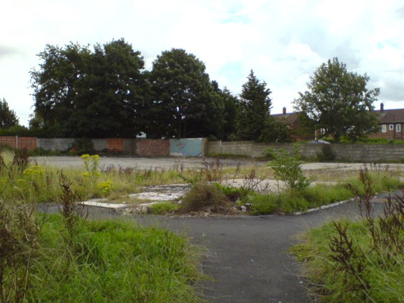 Greenwood Tree - Wythenshawe, site of. (Pub, External, Key). Published on 12-08-2007