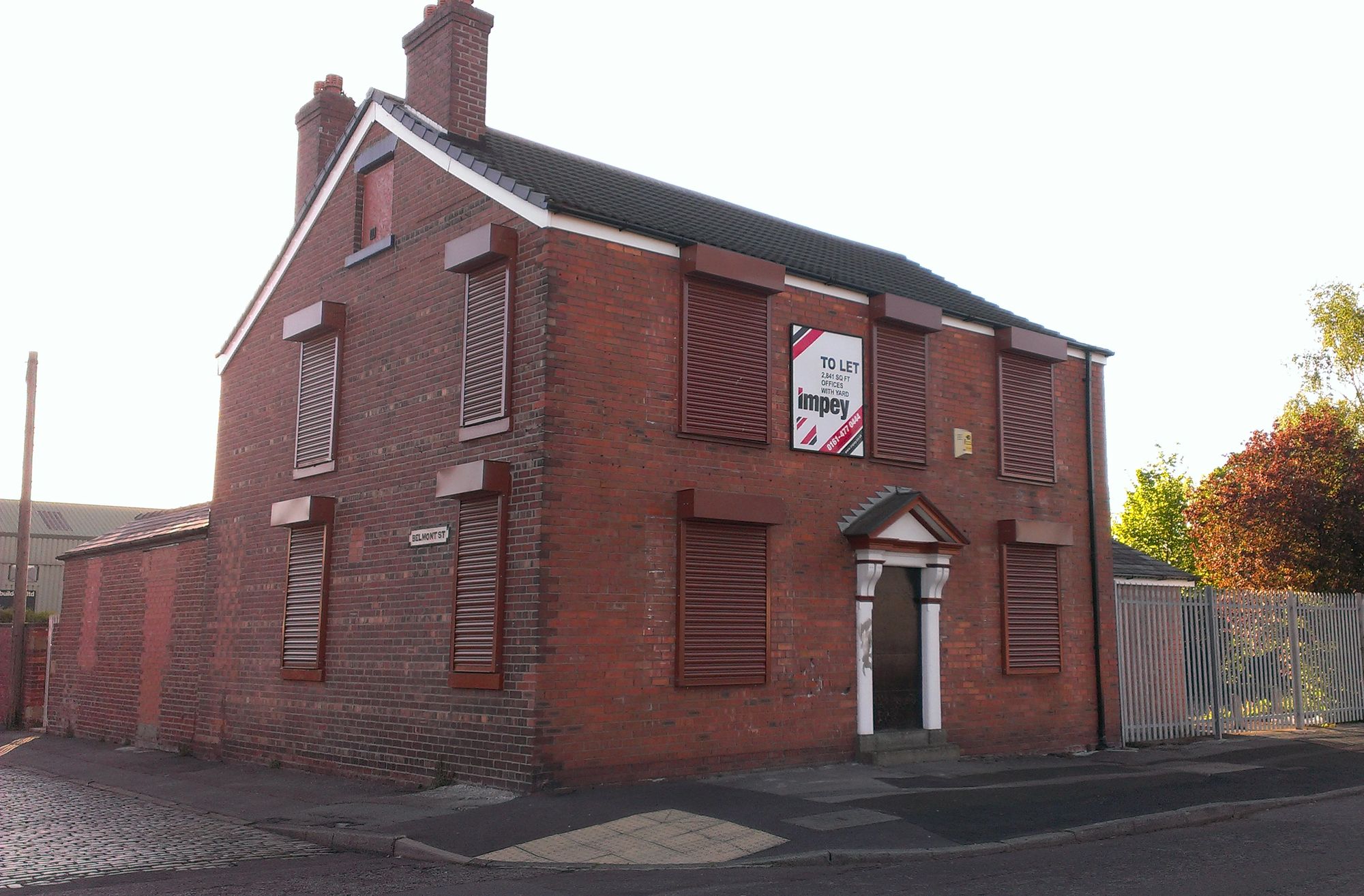Grey Horse closed - Heaton Norris. (Pub, External). Published on 25-05-2013