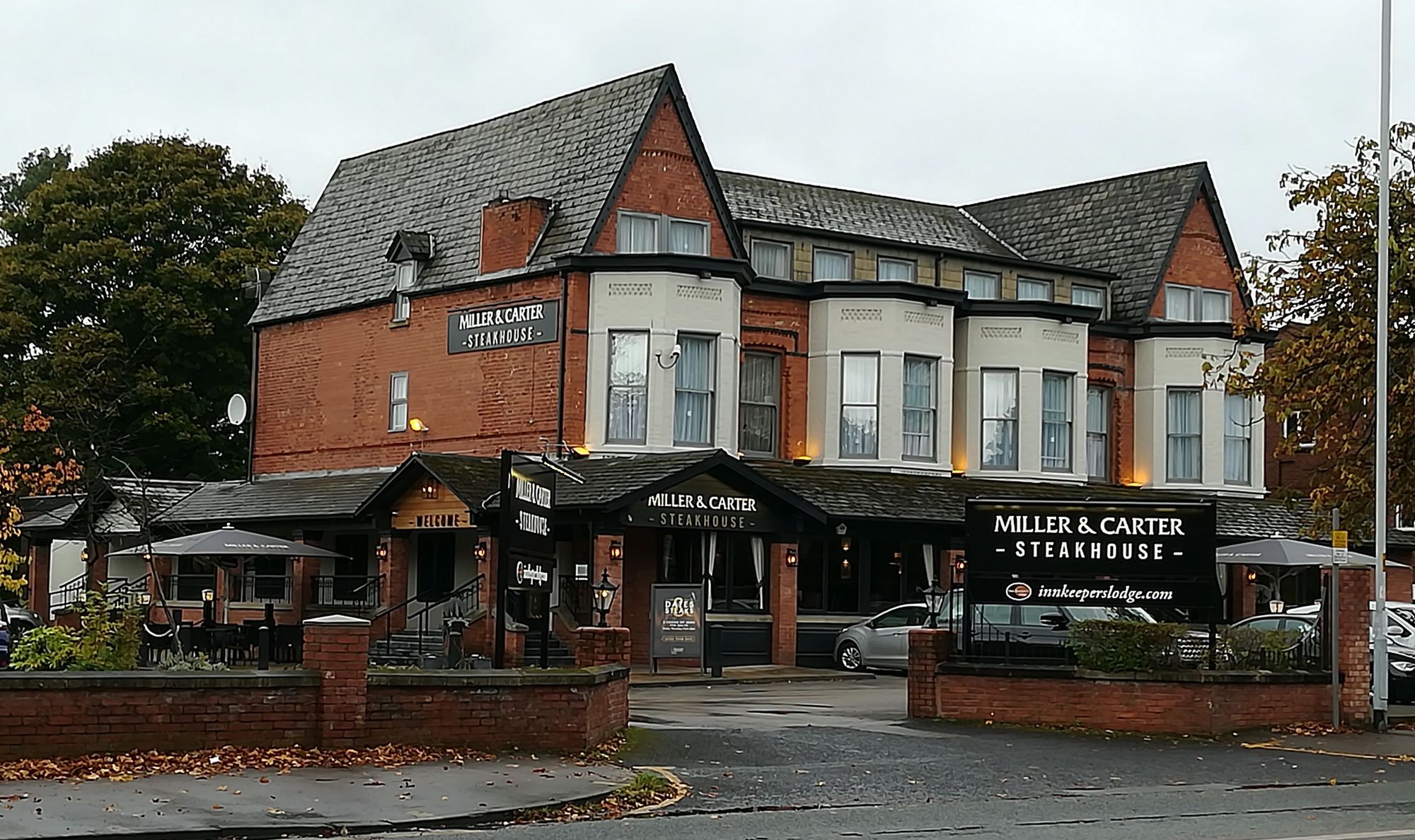 Heaton Chapel Miller & Carter 2017. (Pub, External, Key). Published on 13-10-2017