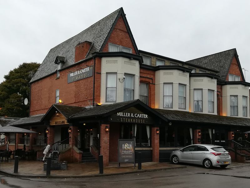 Heaton Chapel Miller & Carter 2017. (Pub, External). Published on 13-10-2017