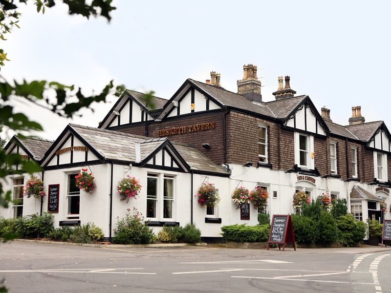 Hesketh Tavern - Cheadle Hulme 2011. (Pub, External, Key). Published on 13-08-2012 