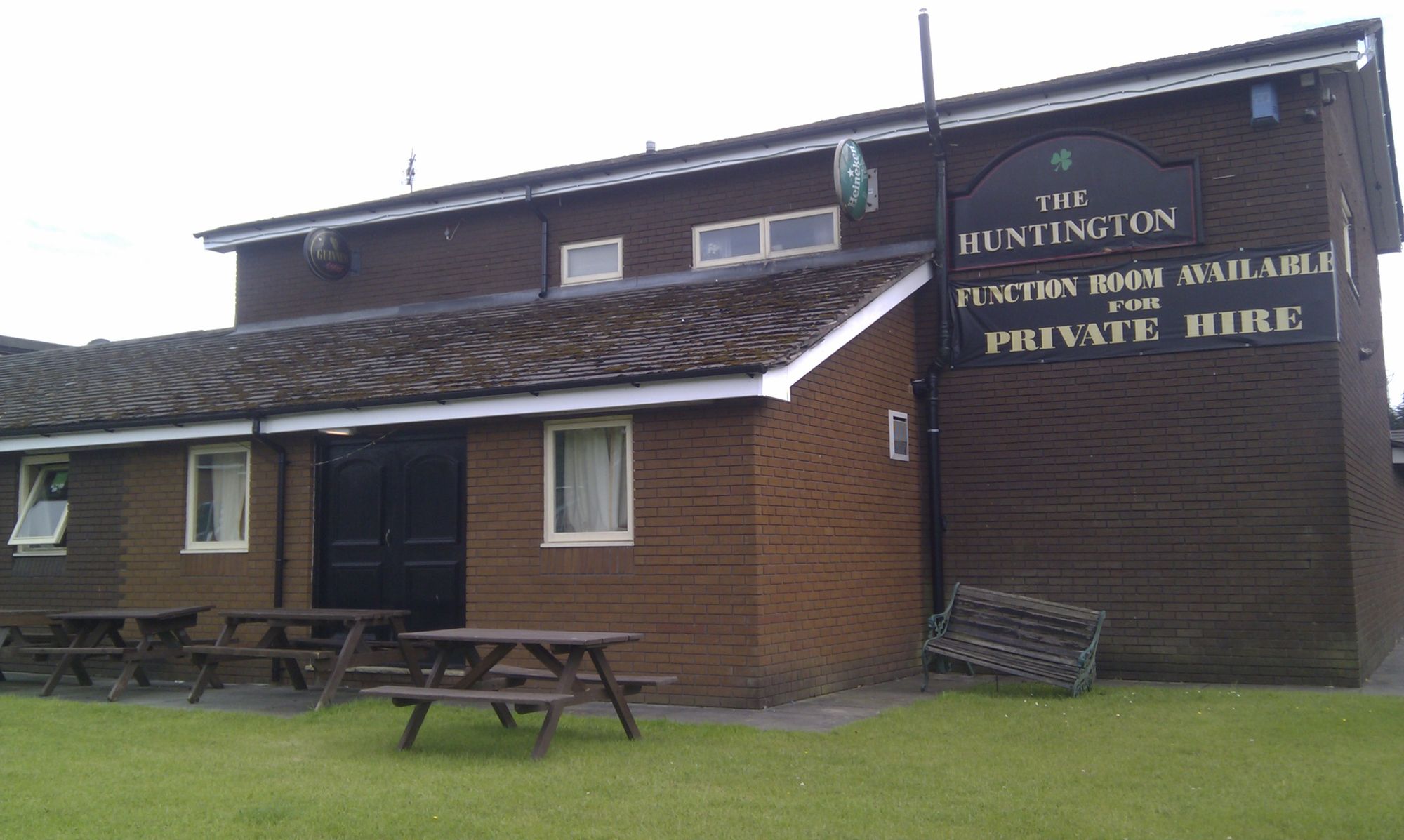 Huntington - Longsight. (Pub, External). Published on 29-07-2012