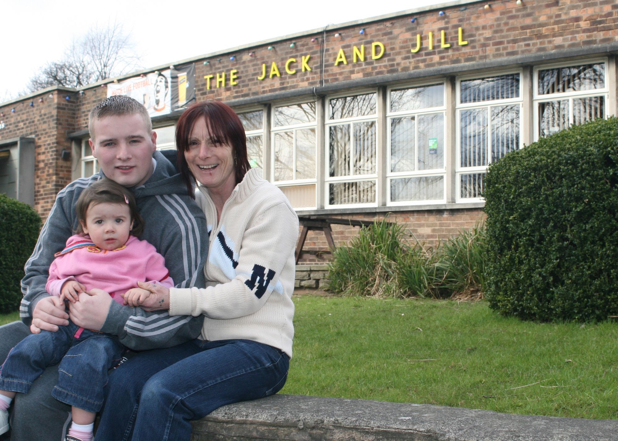 Jack & Jill - Brinnington. (Pub, External). Published on 19-03-2008