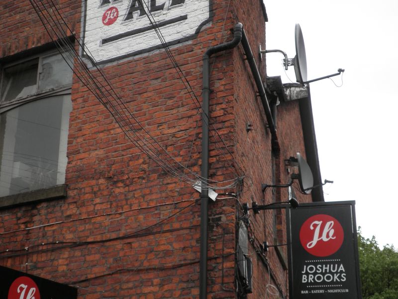Joshua Brooks sign - Manchester. (Pub, Sign). Published on 12-05-2013