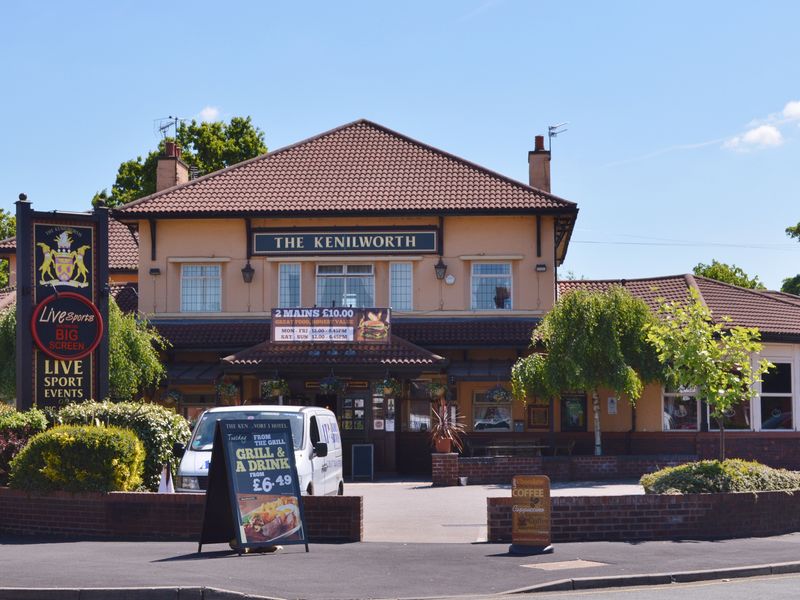 Kenilworth - Cheadle Hulme 2011. (Pub, External). Published on 04-06-2013