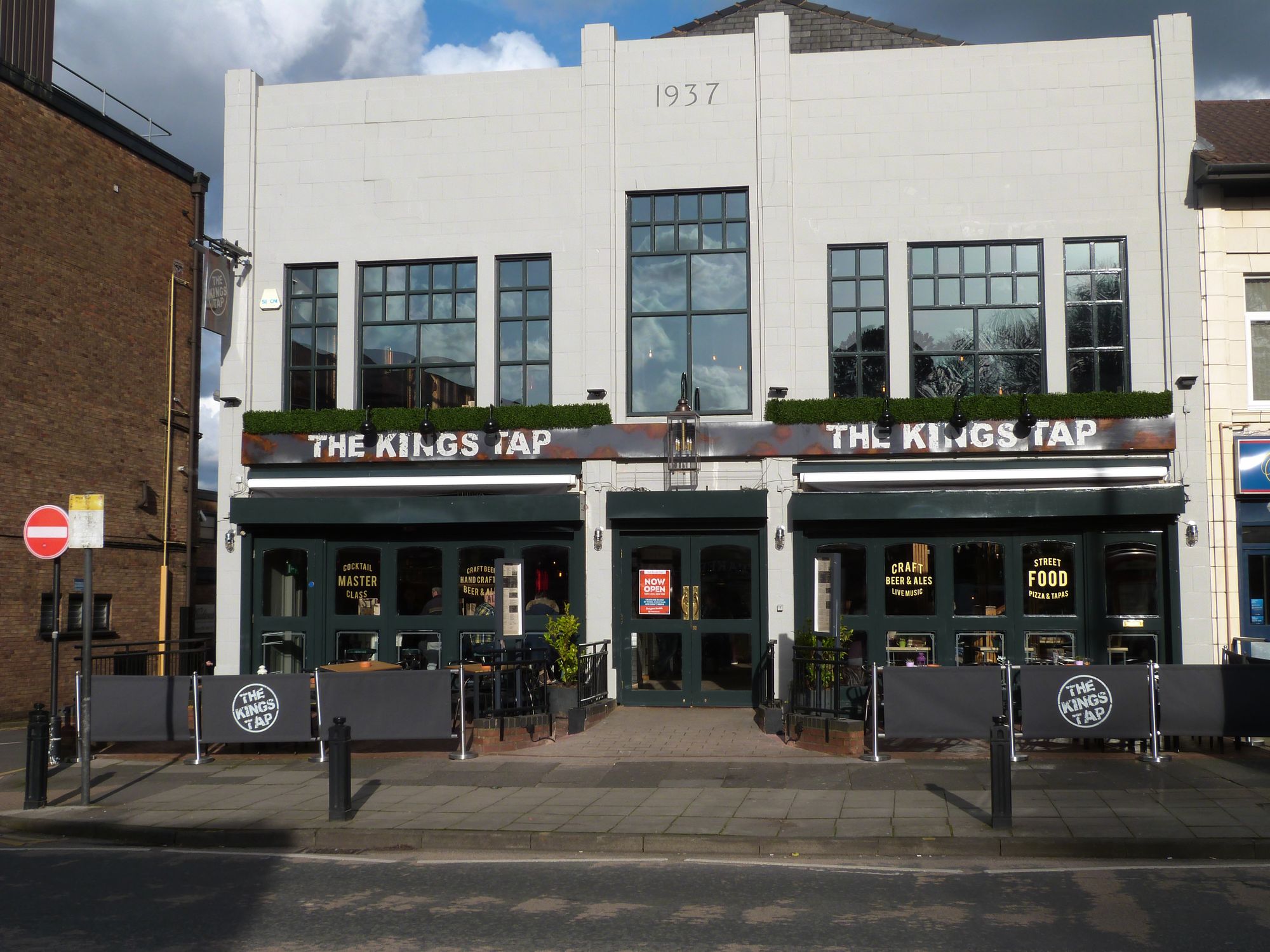 Kings Tap - Cheadle Hulme 2017-03-14. (Pub, External). Published on 14-03-2017