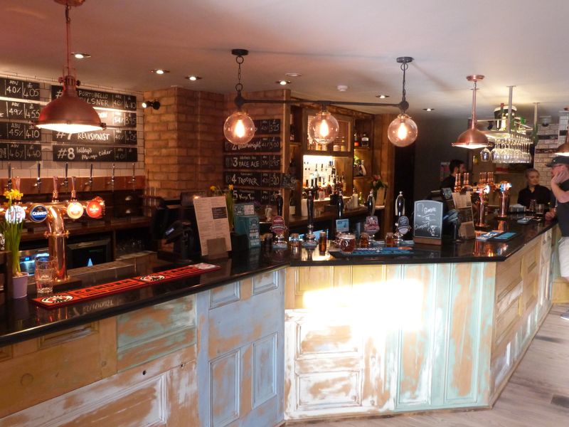 Kings Tap interior - Cheadle Hulme 2017-03-14. (Pub, Bar). Published on 14-03-2017 