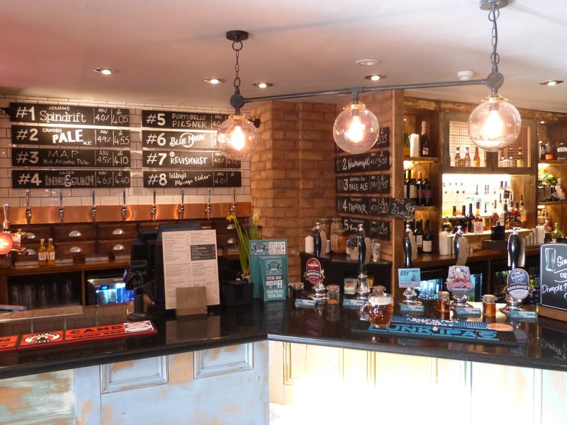 Kings Tap interior - Cheadle Hulme 2017-03-14. (Pub, Bar). Published on 14-03-2017 