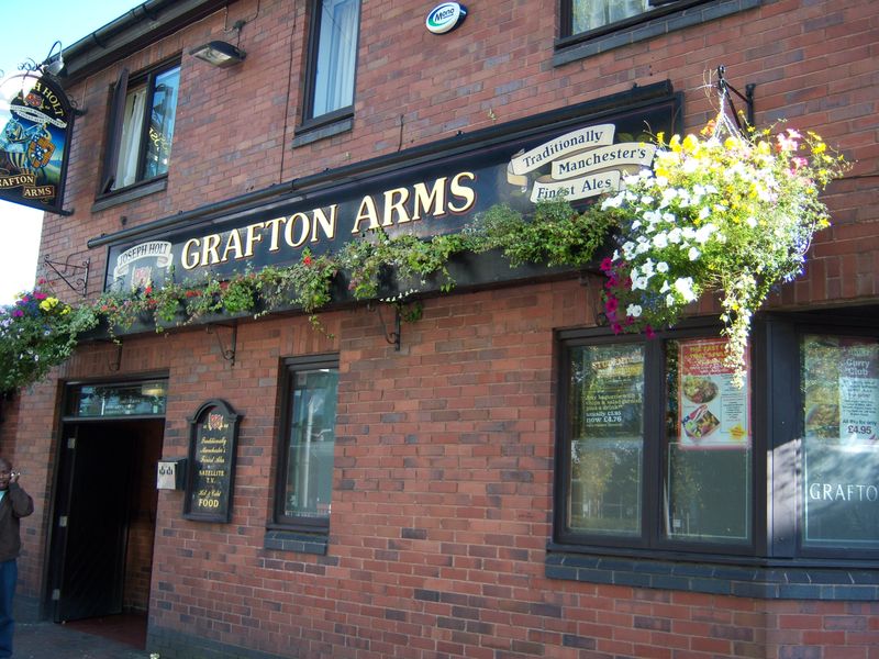 Grafton Arms - Chorlton-on-Medlock. (Pub, External). Published on 12-09-2009