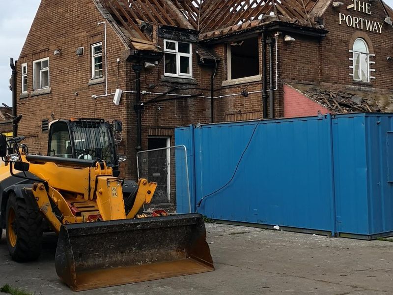 Wythenshawe - Portway Hotel Demolition 6-8-19. (Pub, External). Published on 11-08-2019
