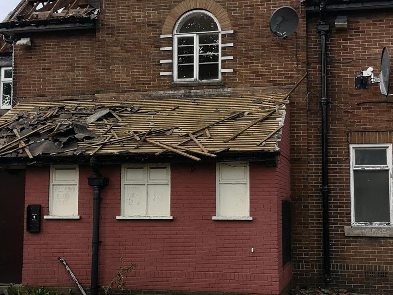 Wythenshawe - Portway Hotel Demolition 6-8-19. (Pub, External). Published on 11-08-2019
