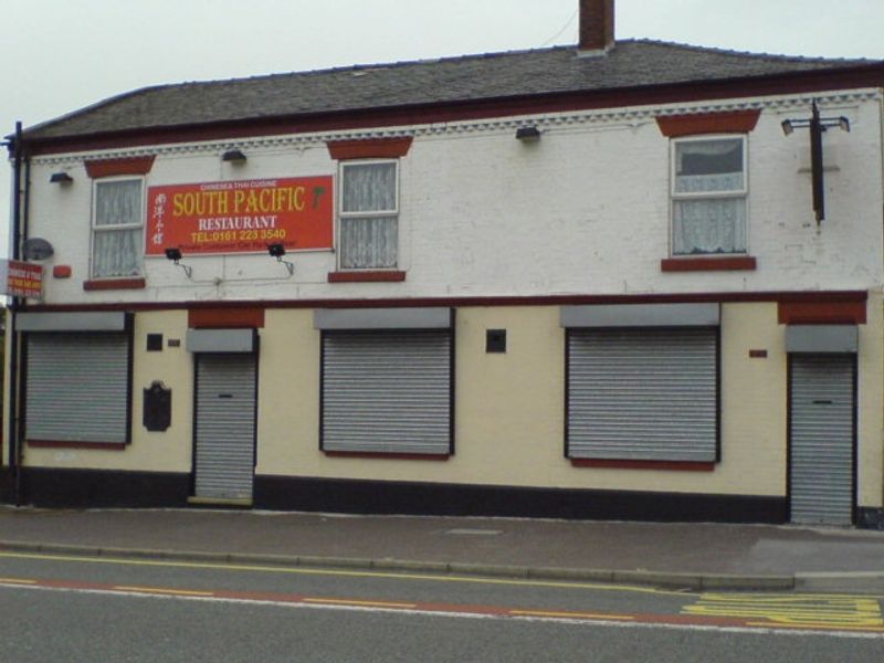 Prince of Wales closed - Openshaw. (Pub, External, Key). Published on 23-09-2007