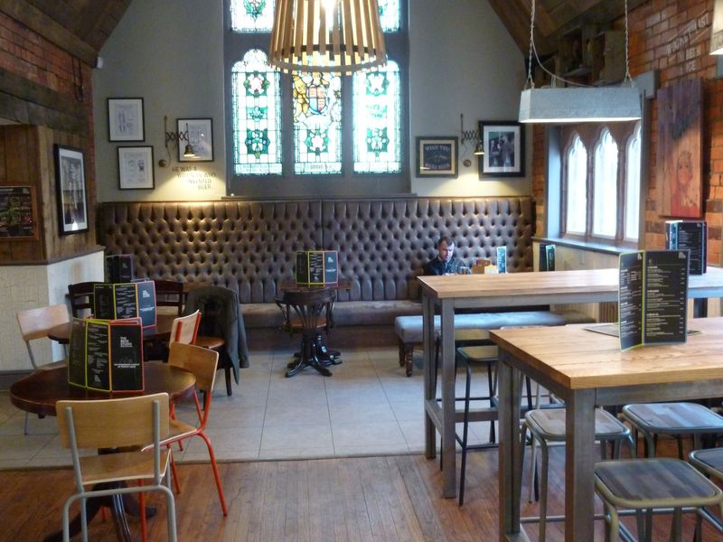 Beer Studio interior - Fallowfield. (Pub, Bar). Published on 03-03-2015