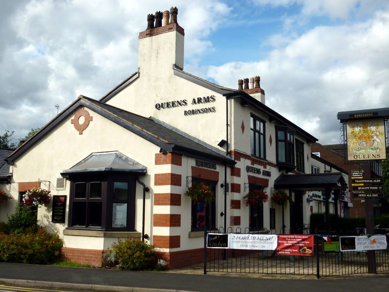 Queens Arms 2016 - Cheadle. (Pub, External, Key). Published on 05-07-2016