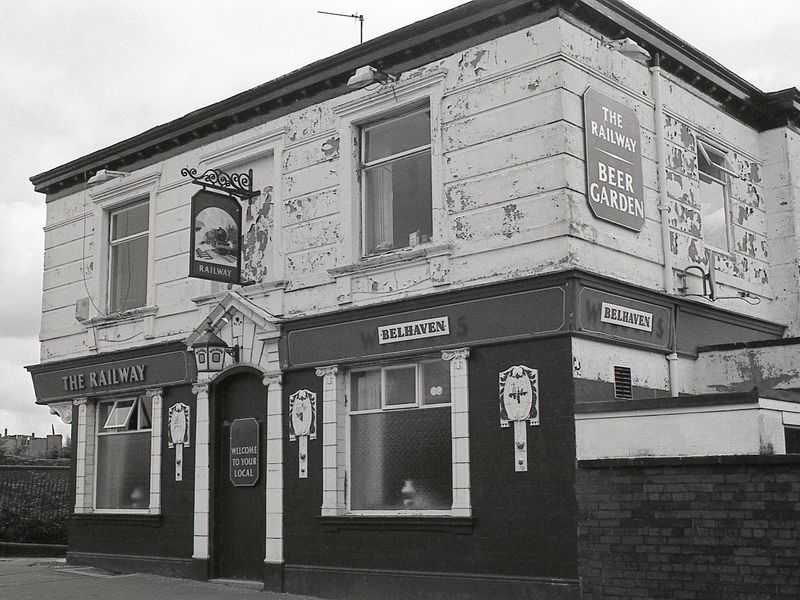 Gorton - Railway 1990. (Pub, External, Key). Published on 01-01-2025