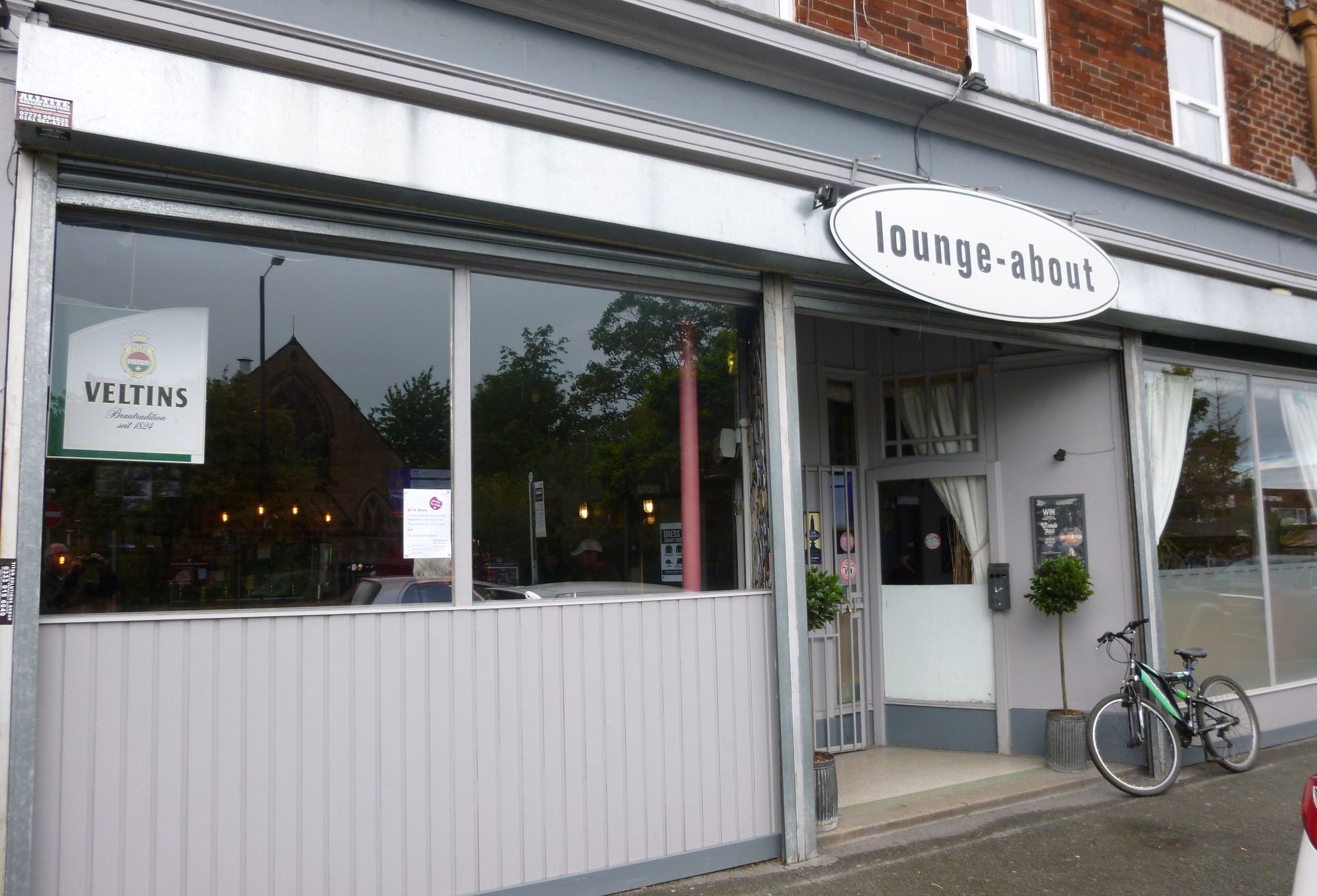 Lounge About - Northenden 2017. (Pub, External, Key). Published on 01-08-2017
