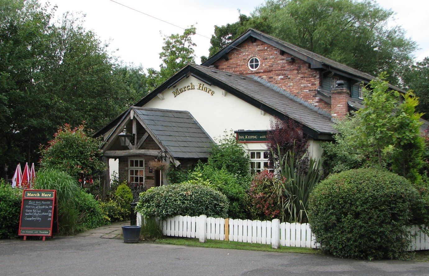 March Hare - Cheadle Hulme. (Pub, External). Published on 26-03-2011