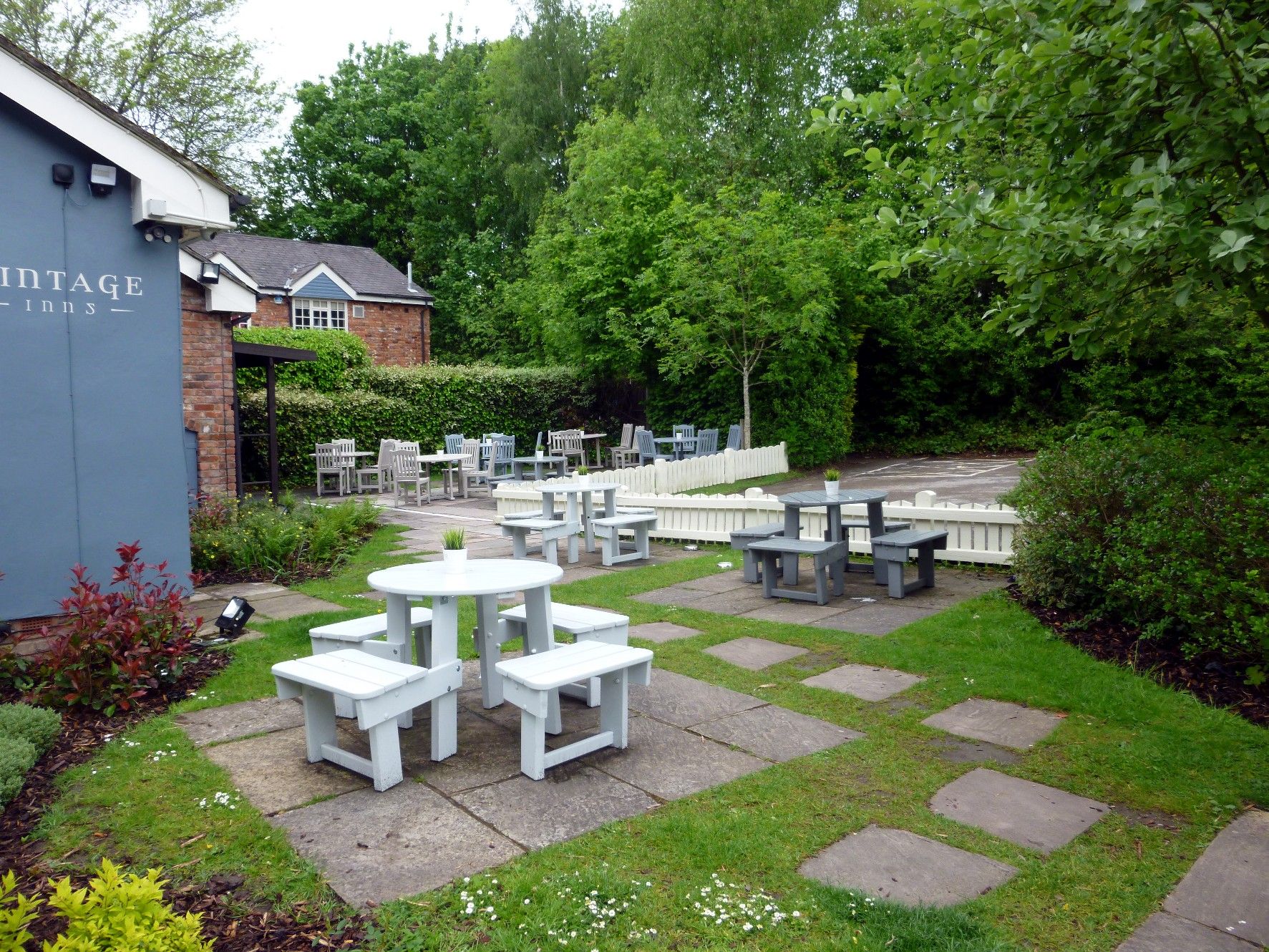 March Hare - Cheadle Hulme 2017. (Pub, External). Published on 16-05-2017