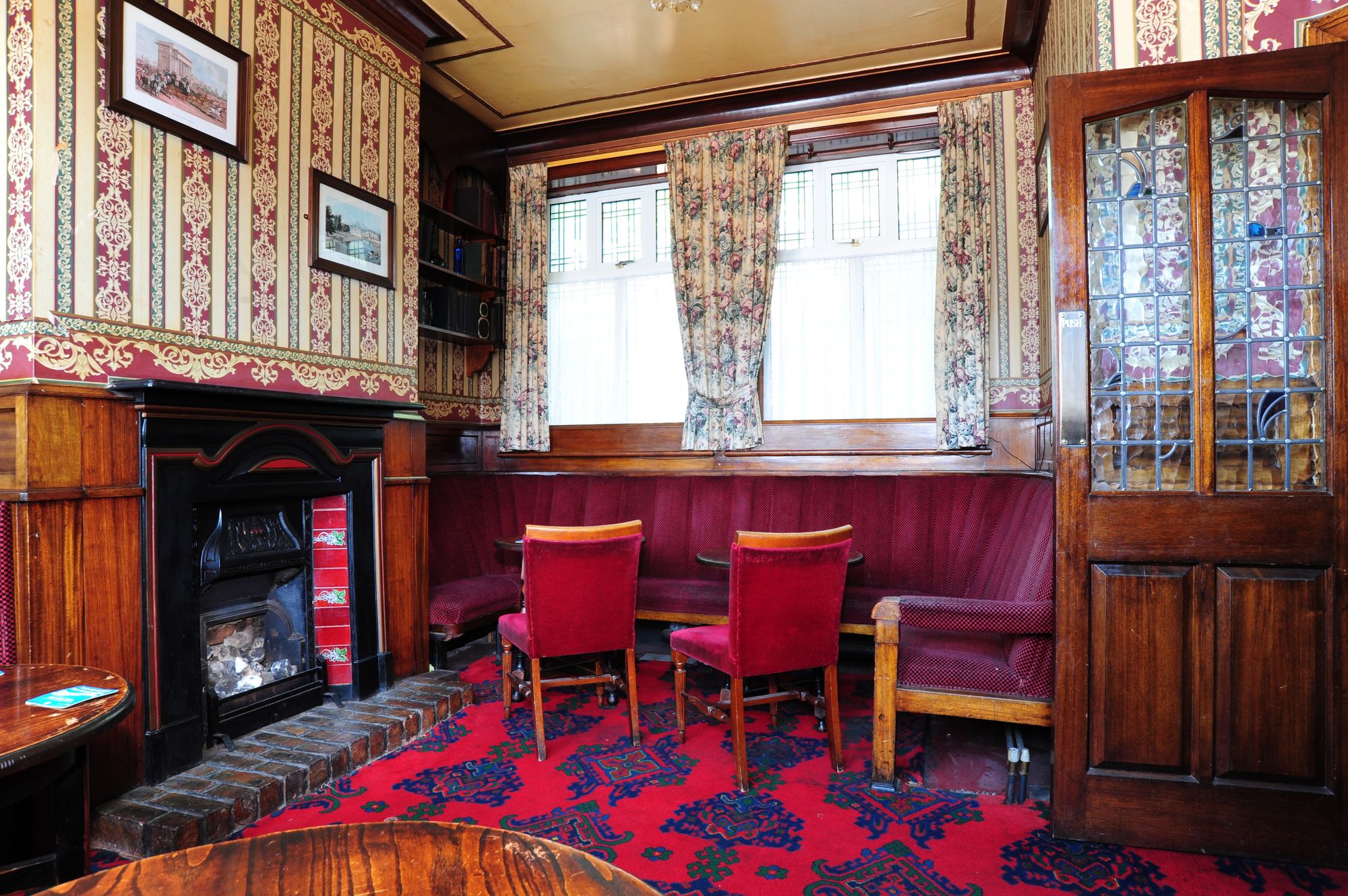 Mawson Lounge - Chorlton-on-Medlock. (Pub, Bar). Published on 01-06-2009