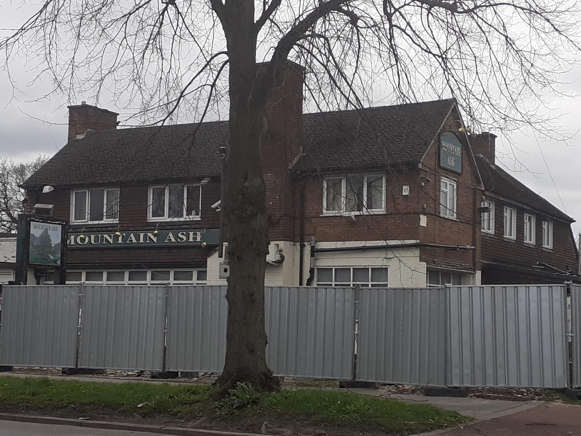 Wythenshawe - Mountain Ash closed 2023 03 26. (Pub, External, Key). Published on 30-03-2023
