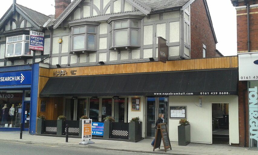 Napa - Bramhall 2011 03 26. (Pub, External). Published on 26-03-2011