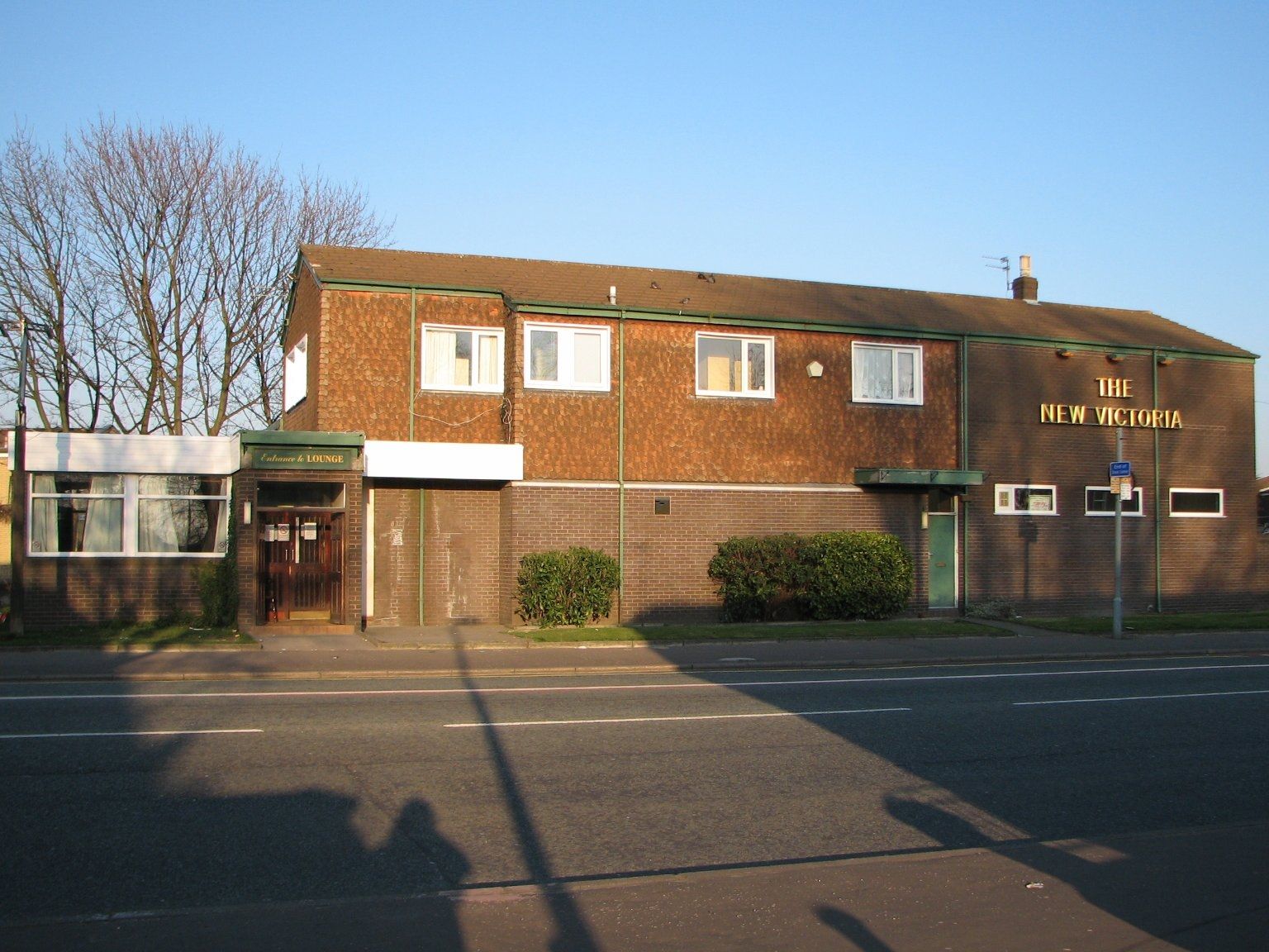 New Victoria - Longsight. (Pub, External). Published on 26-03-2011