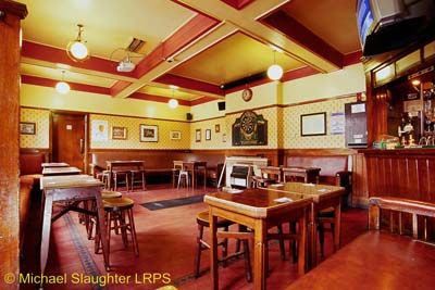 Nursery vault - Heaton Norris 2010-07-24. (Pub, Bar). Published on 24-07-2010