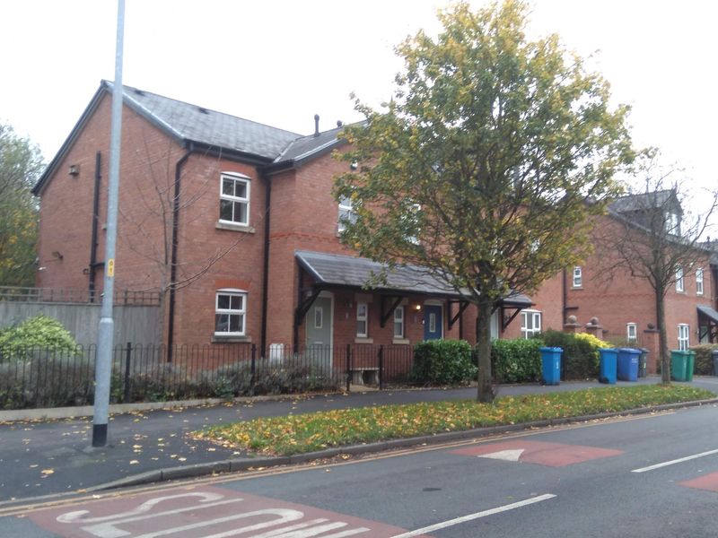 Northenden - Spread Eagle, site of 2021 11 12. (Pub, External, Key). Published on 13-11-2021
