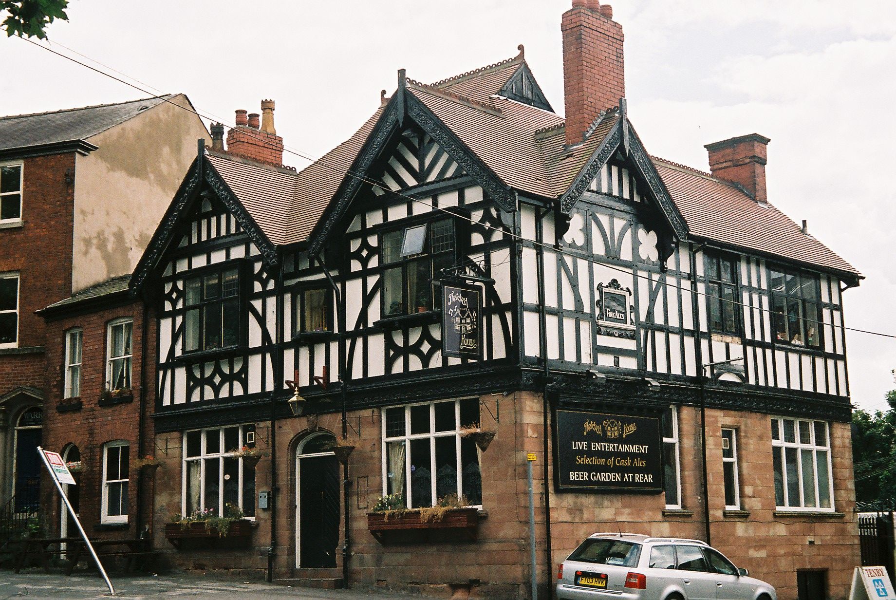 Thatched House - Stockport. (Pub, External, Key). Published on 25-08-2007