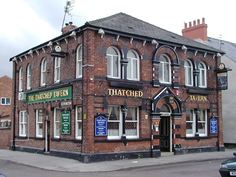 Thatched Tavern in Tetley days - Reddish. (Pub, External). Published on 05-05-2008 