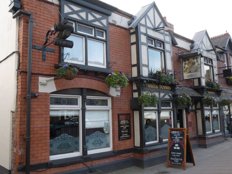 Three Tunnes - Hazel Grove 2016. (Pub, External, Key). Published on 21-04-2016 