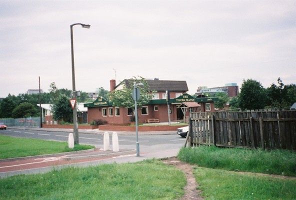 Tilted Falcon 1993 - Chorlton-on-Medlock. (Pub, External, Key). Published on 06-06-2011