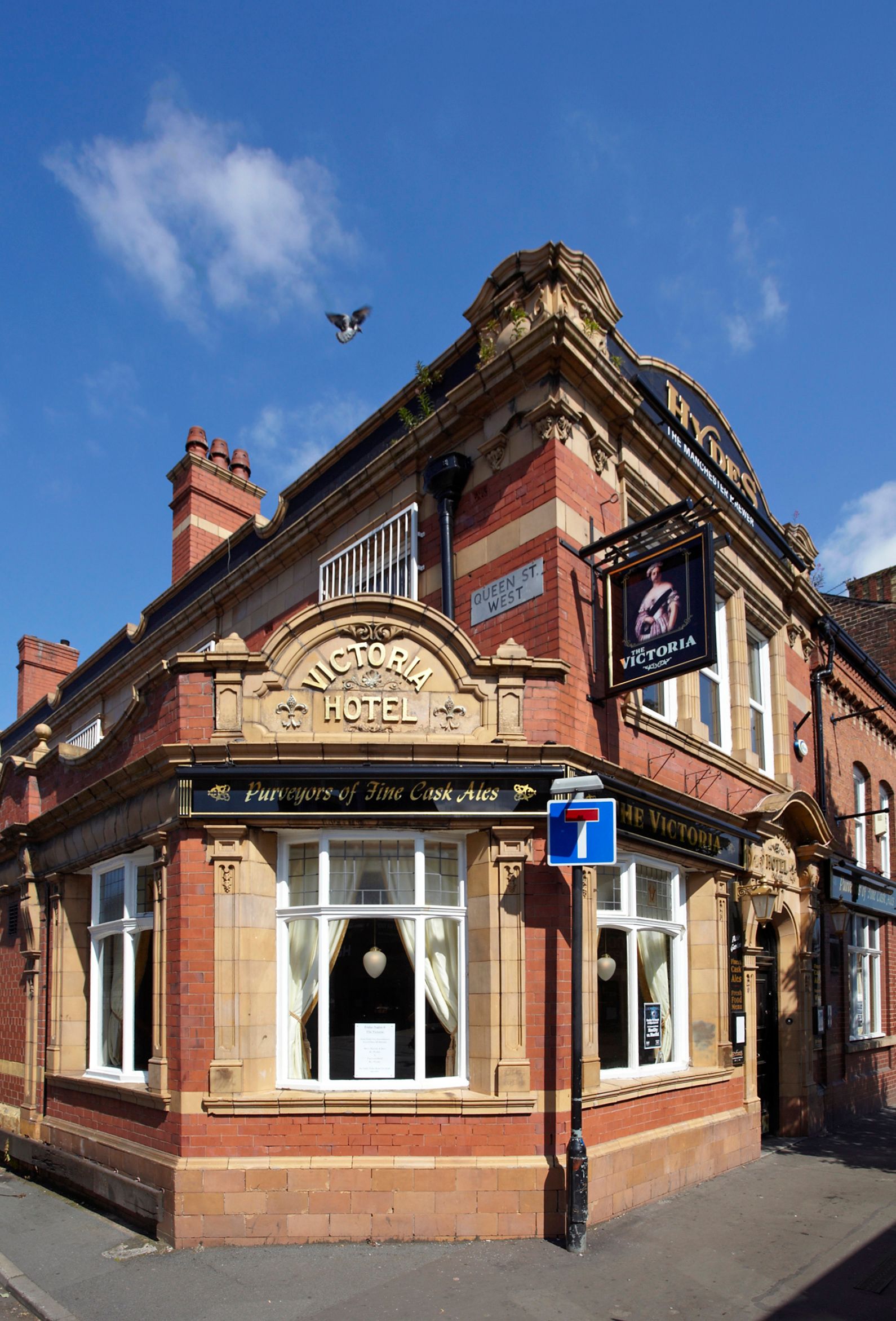 Victoria - Withington. (Pub, External). Published on 27-07-2011