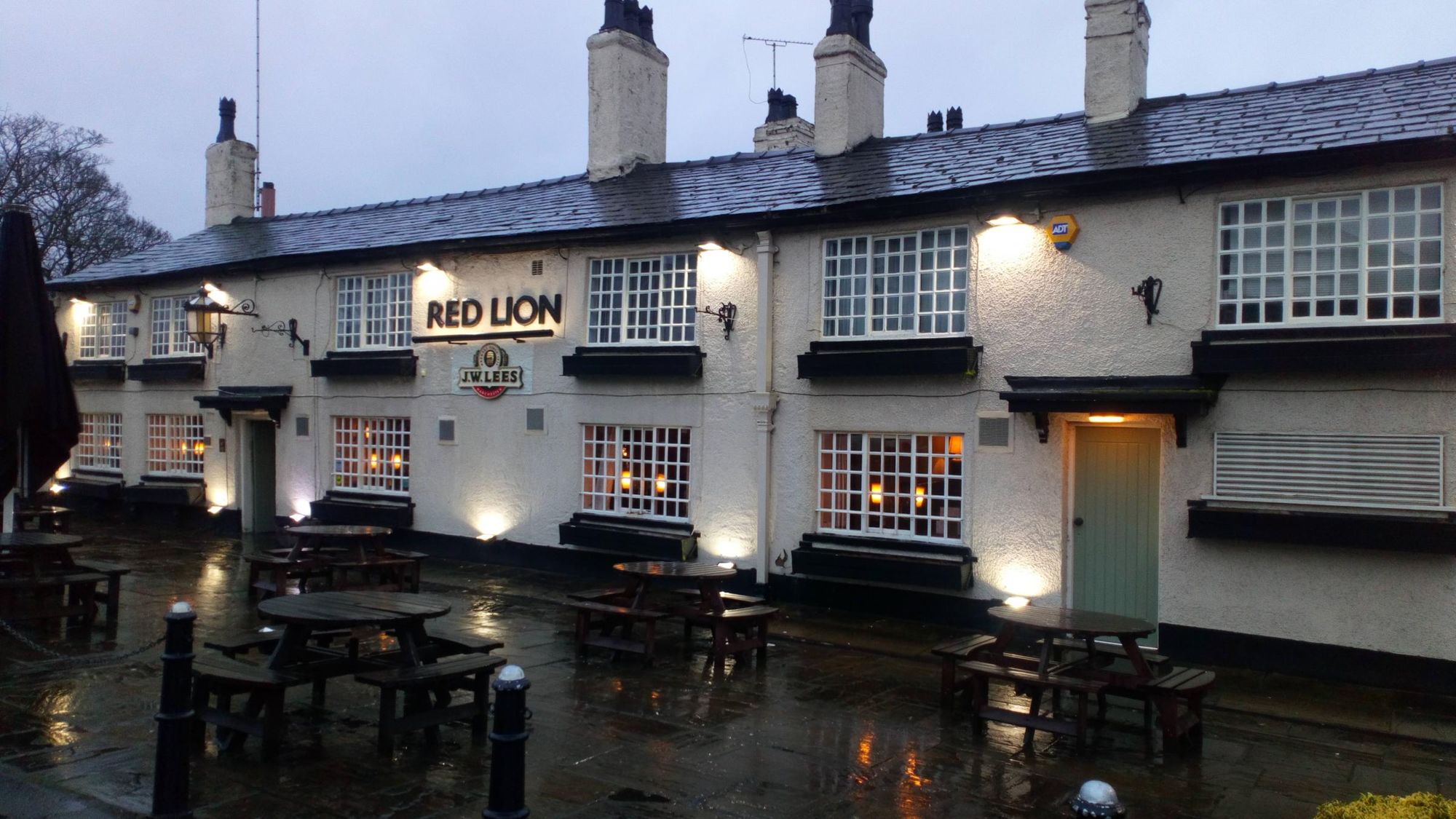 Withington - Red Lion JW Lees transition 2020. (Pub, External). Published on 03-03-2020