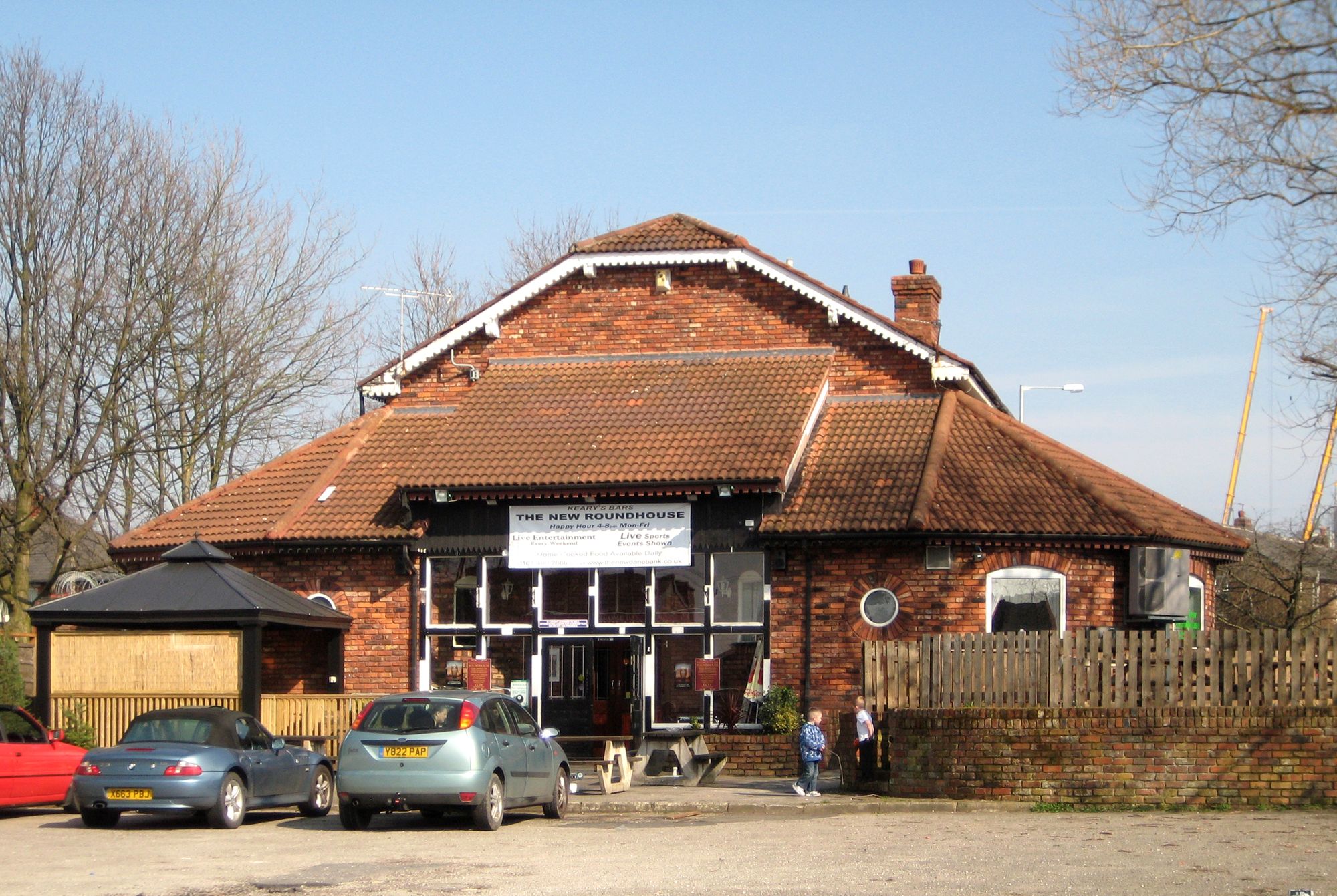 Roundhouse - Heaton Norris. (Pub, External). Published on 20-05-2013
