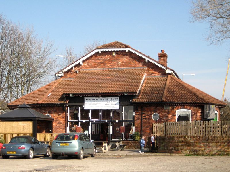 Roundhouse - Heaton Norris. (Pub, External). Published on 20-05-2013 