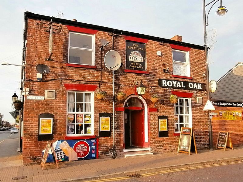 Royal Oak - Edgeley 2017. (Pub, External). Published on 30-10-2017