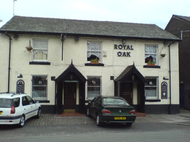 Royal Oak - Gorton. (Pub, External, Key). Published on 22-06-2008 