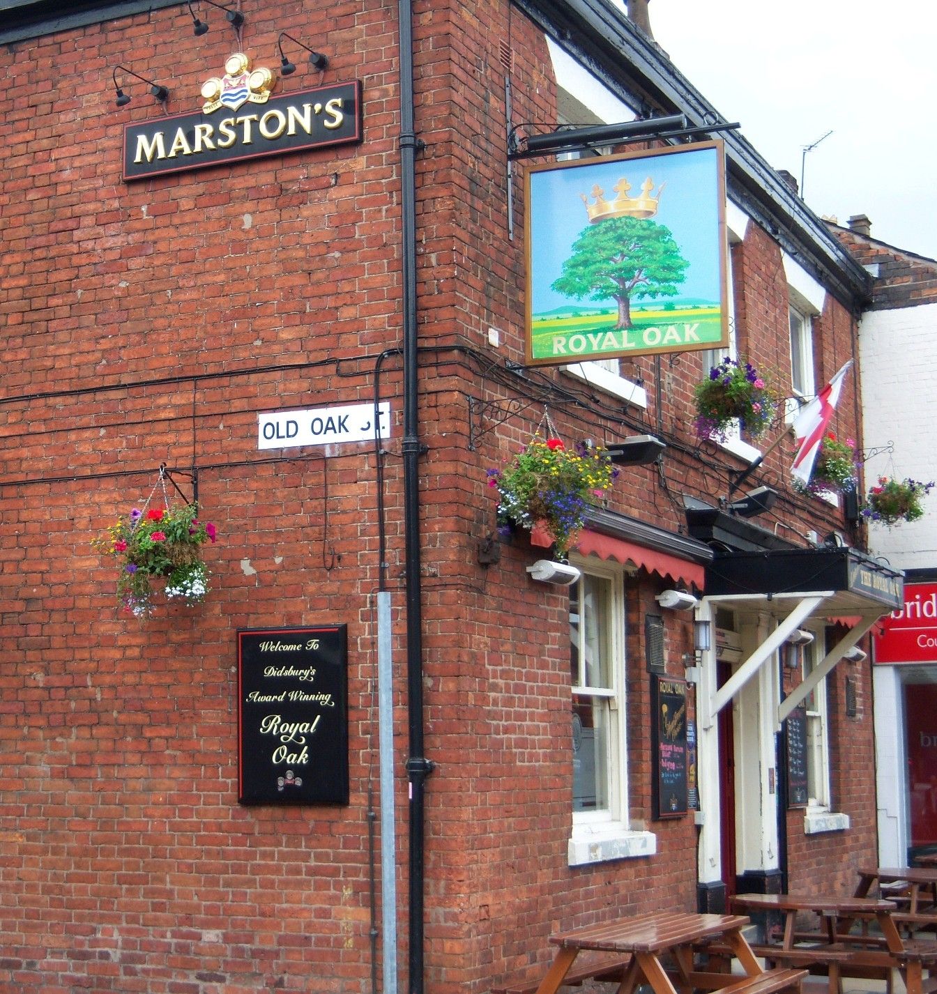 Royal Oak - Didsbury. (Pub, External). Published on 20-06-2009