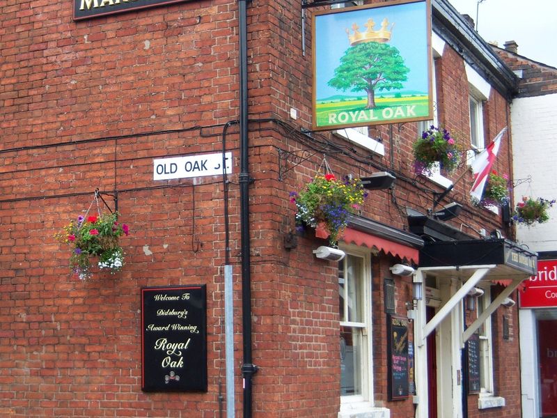 Royal Oak - Didsbury. (Pub, External). Published on 20-06-2009