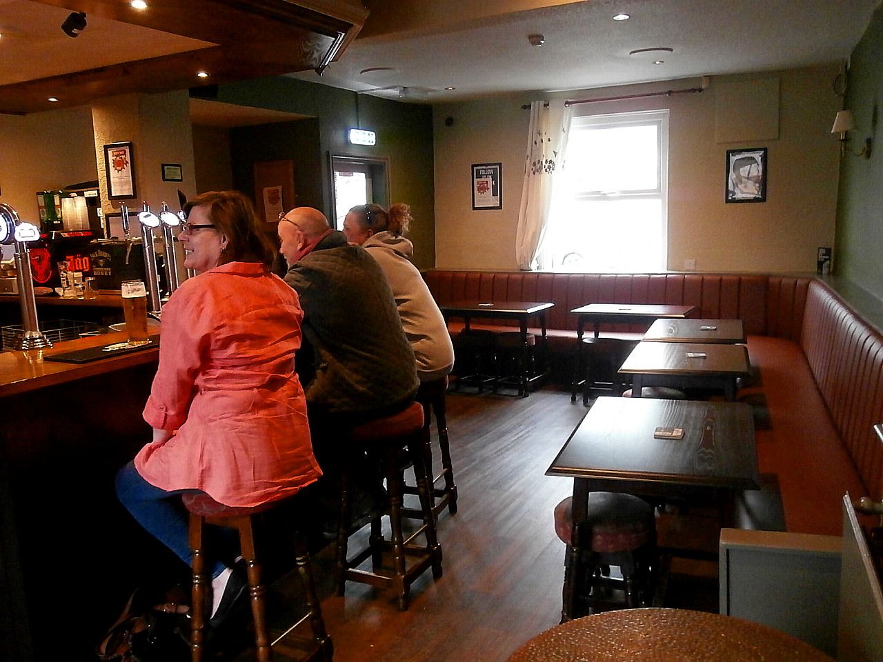 Victoria interior - Offerton 2018. (Pub, Bar). Published on 01-05-2018