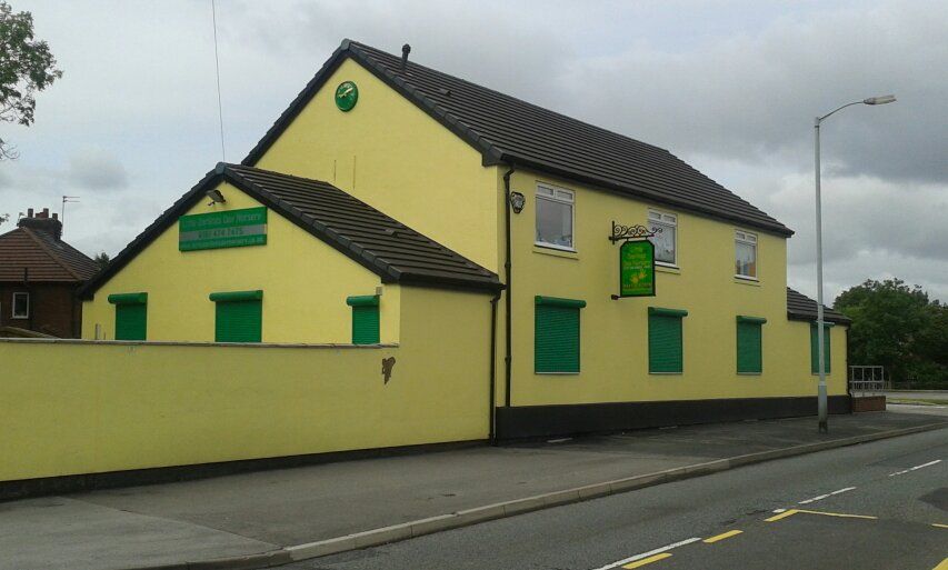 White House as nursery - Offerton. (Pub, External, Key). Published on 29-06-2013