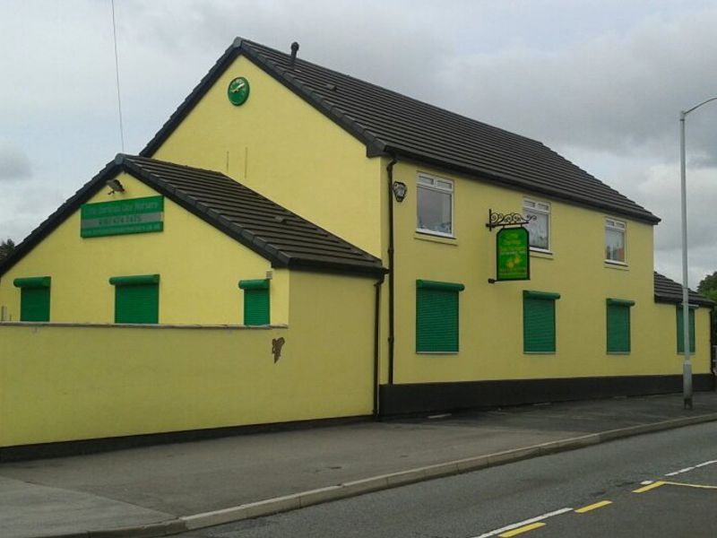 White House as nursery - Offerton. (Pub, External, Key). Published on 29-06-2013