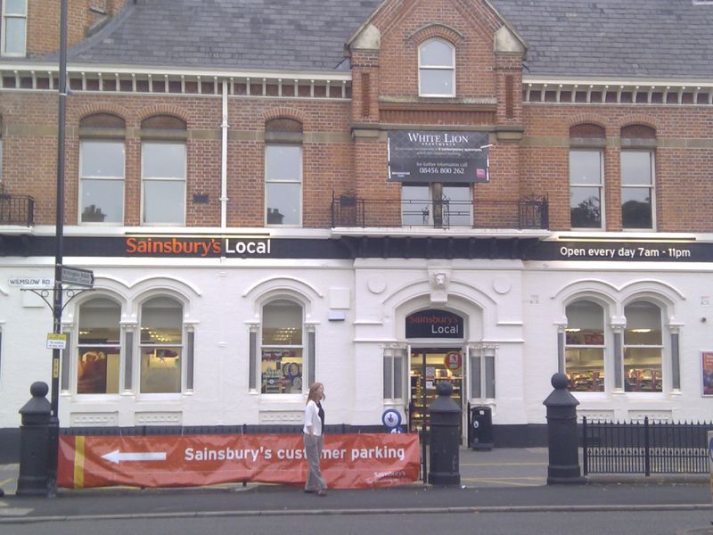 White Lion - Withington. (Pub, External). Published on 31-07-2011 
