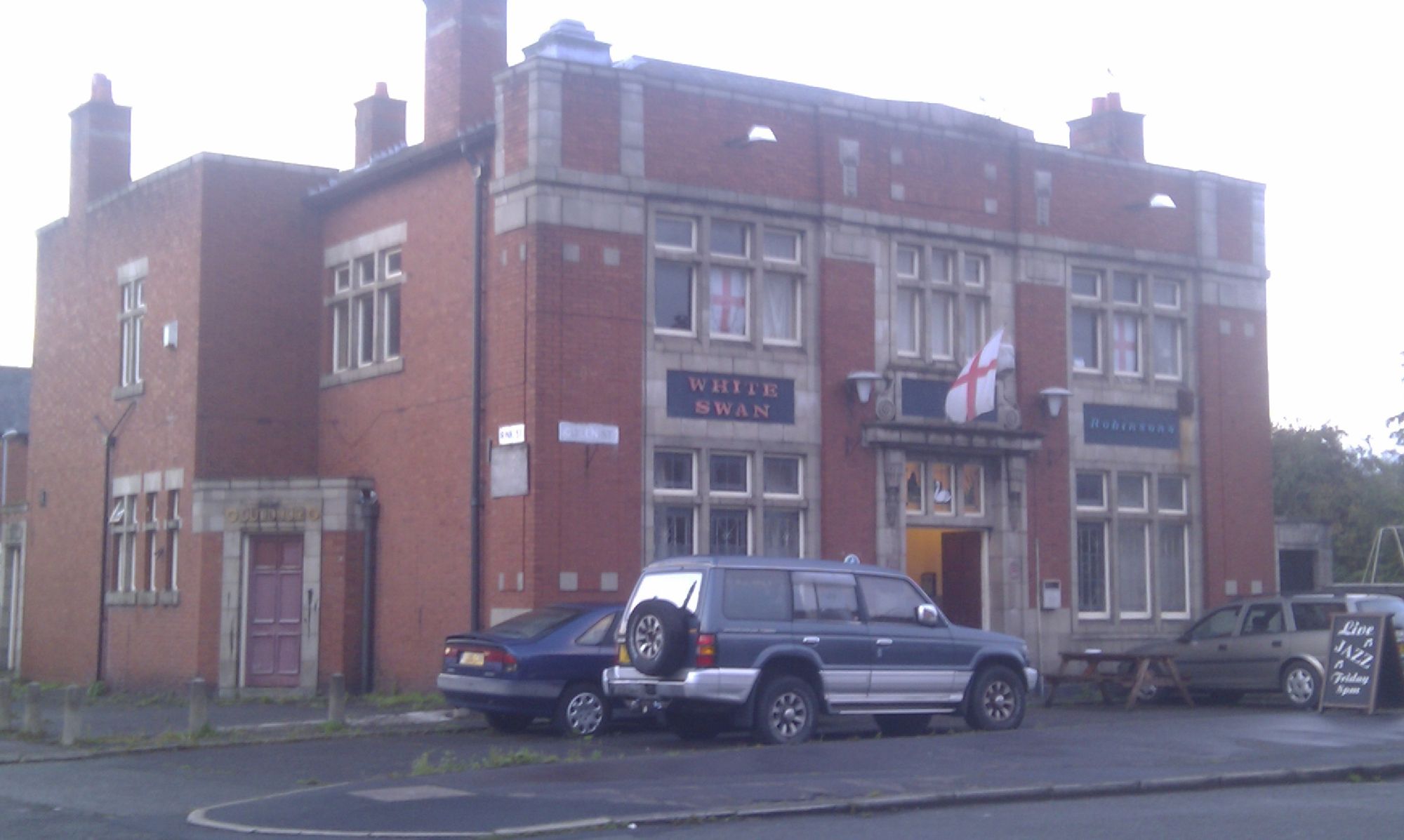Ladybarn - White Swan 2011 09 16. (Pub, External, Key). Published on 16-09-2011